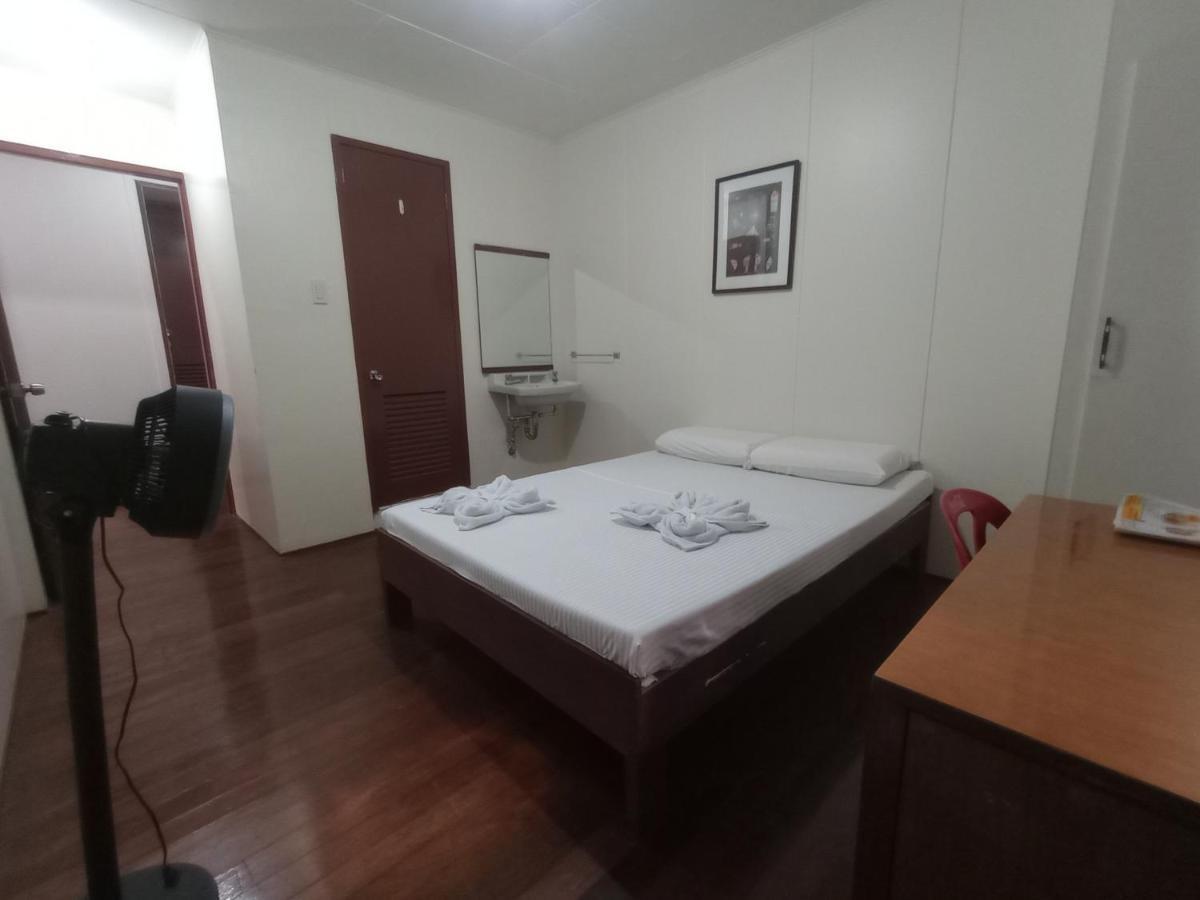 Citywalk Hotel Dumaguete City Exterior photo